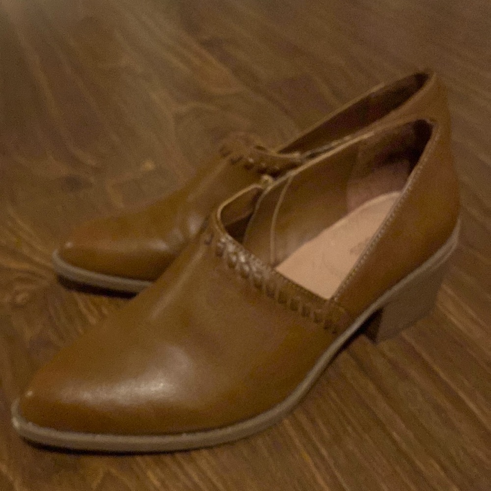 Heeled bootie